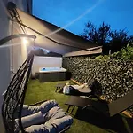 Garden Leoma With Free Parking! * Zára
