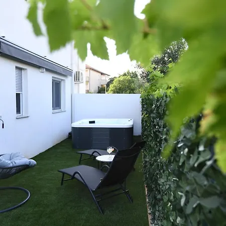 Garden Leoma With Free Parking! * Zadar