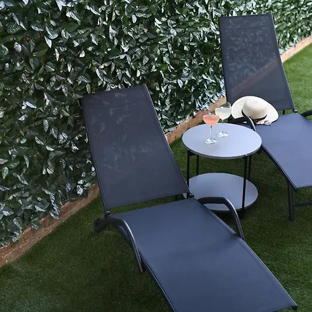 Garden Leoma With Free Parking! Apartman *