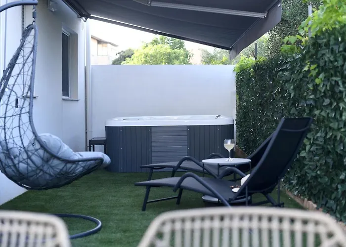 Garden Leoma With Free Parking! Apartment Zadar